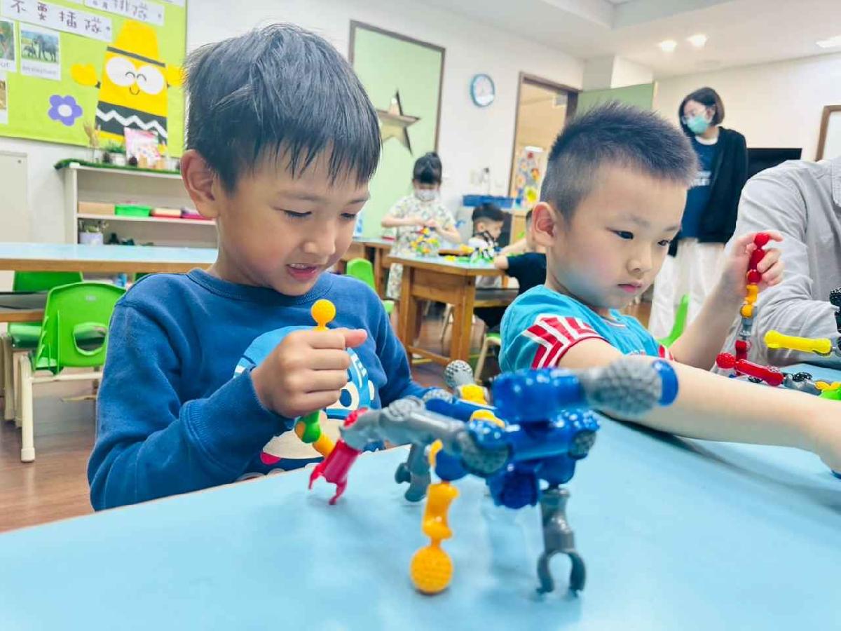 line_album_114.4.29積木-藏鈴_250430_19 line_album_114.4.29積木-藏鈴_250430_19