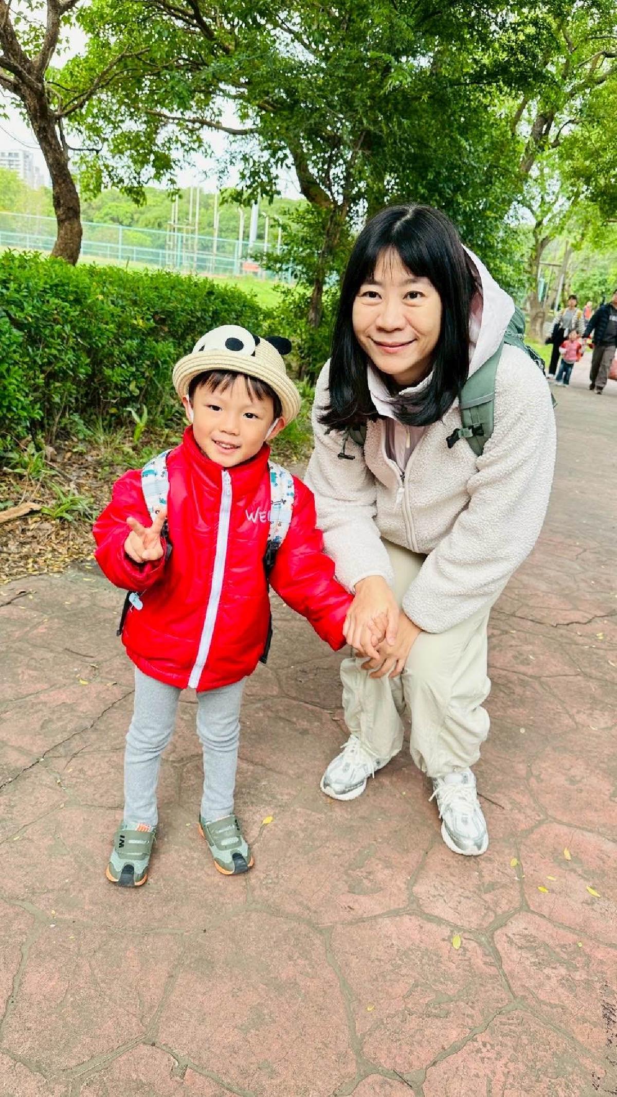 2bca984a-f68f-49d2-bec6-e7b6ee0ef45e