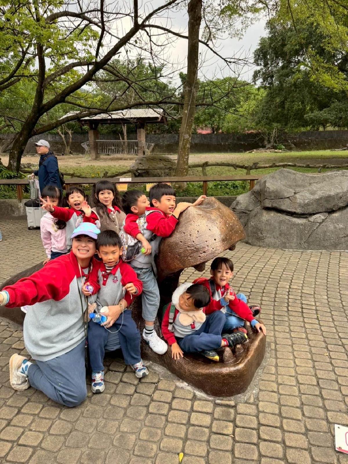 24f80de4-7fb1-4f2a-b752-e2de27b3b508