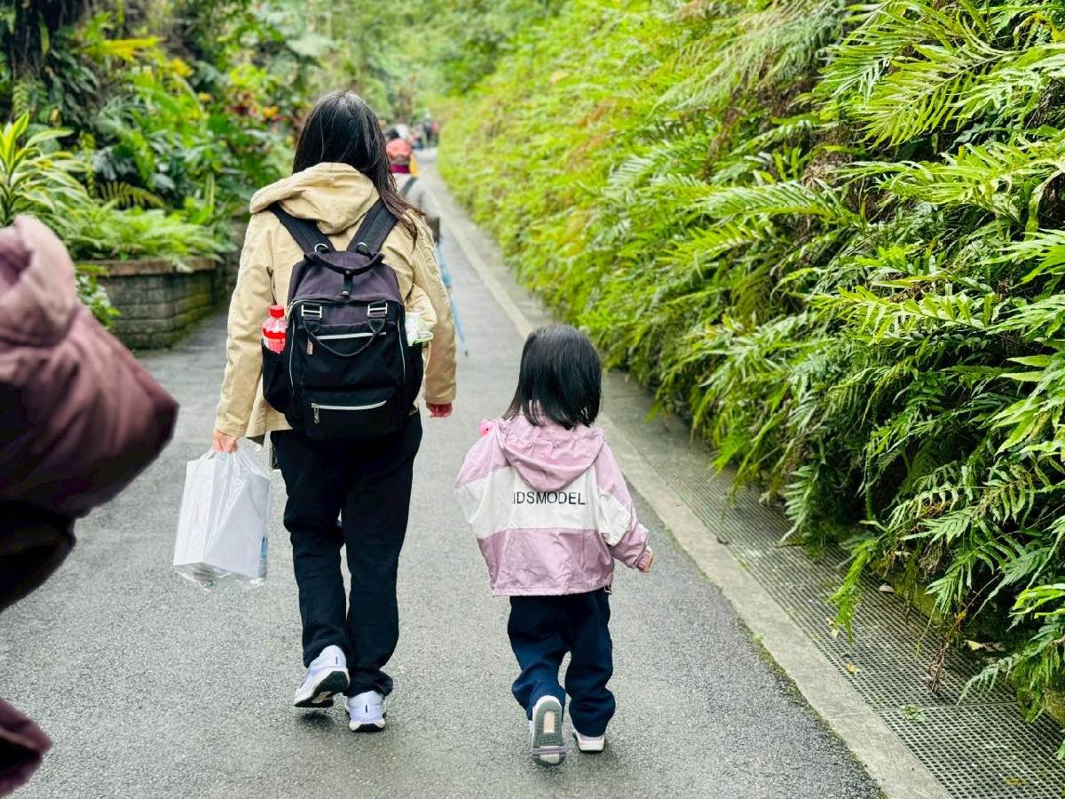 ca938e53-83e4-4e40-a330-373e8c1c0262