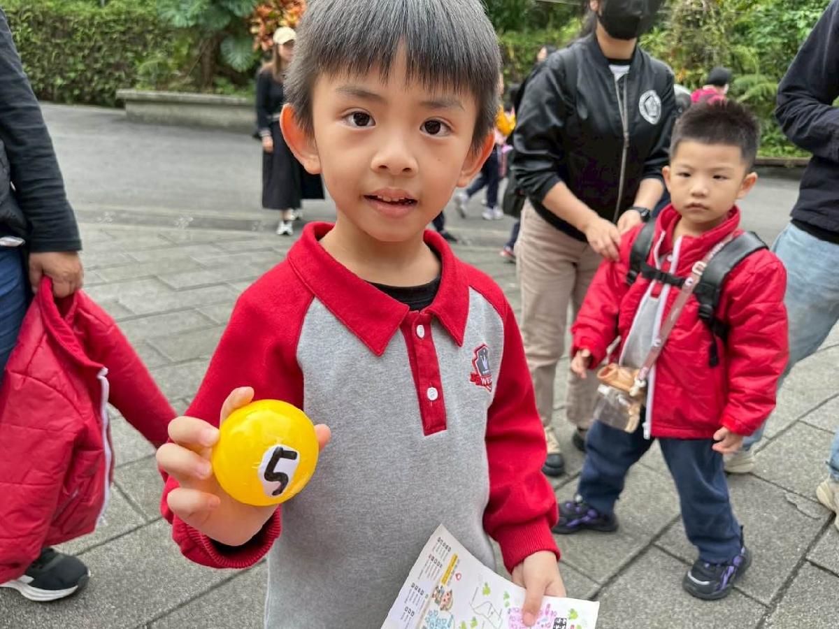 a6ef3dde-b15f-4ade-b796-199db9127871