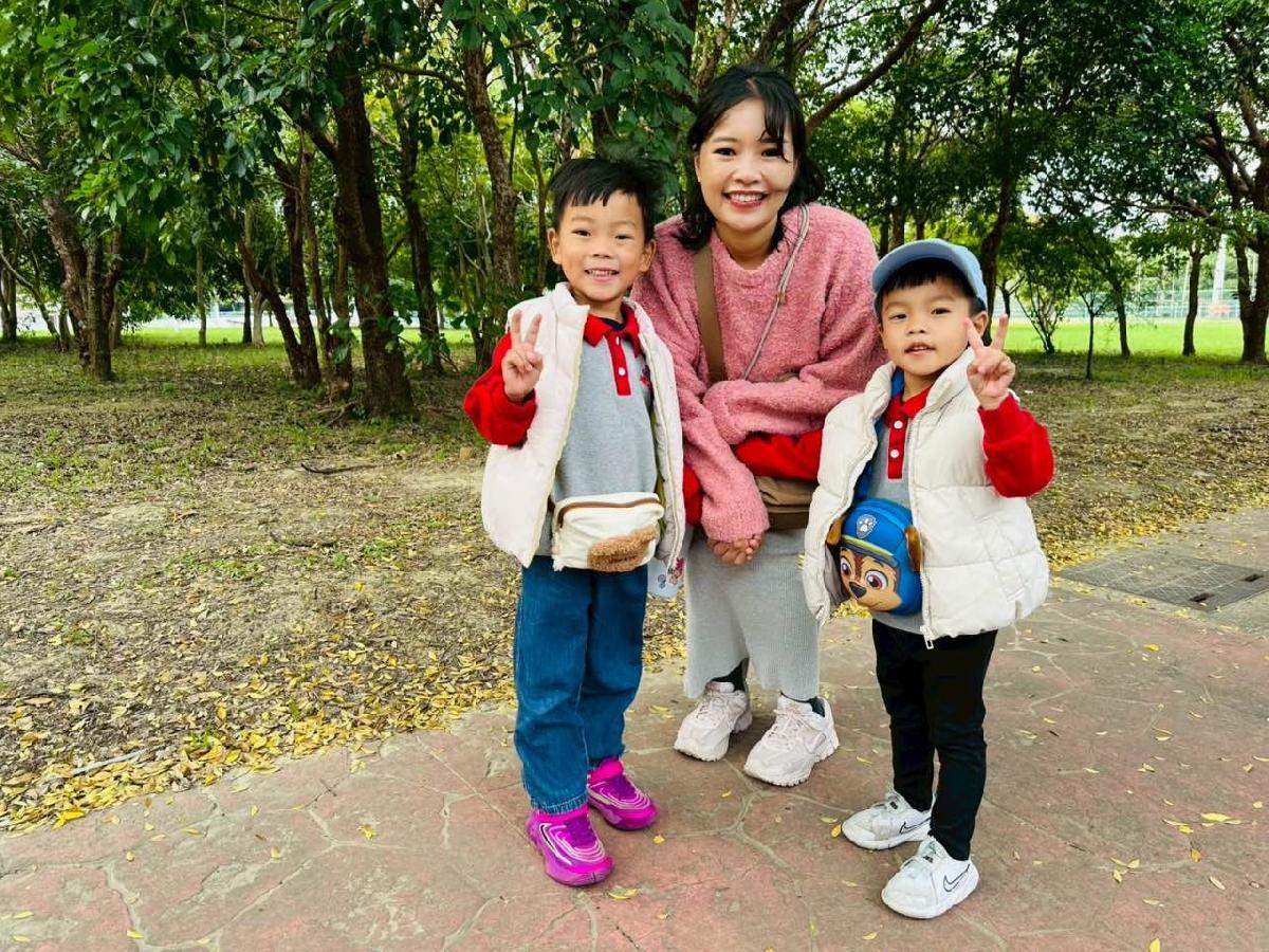 f29bee48-8f07-4353-97d1-68dc336f01d8