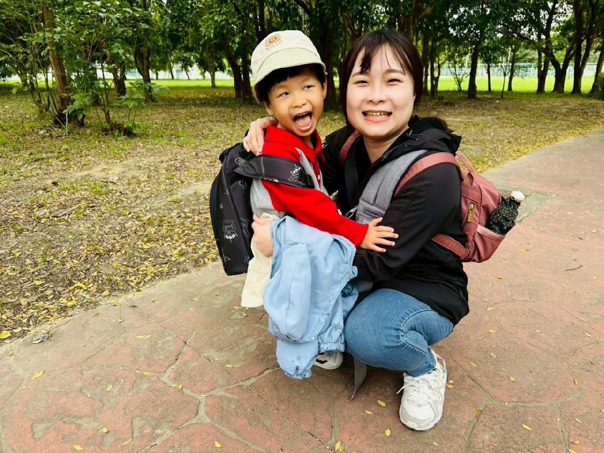 c2f7cae9-9ac6-4f9c-9e6a-7db35f1b5373