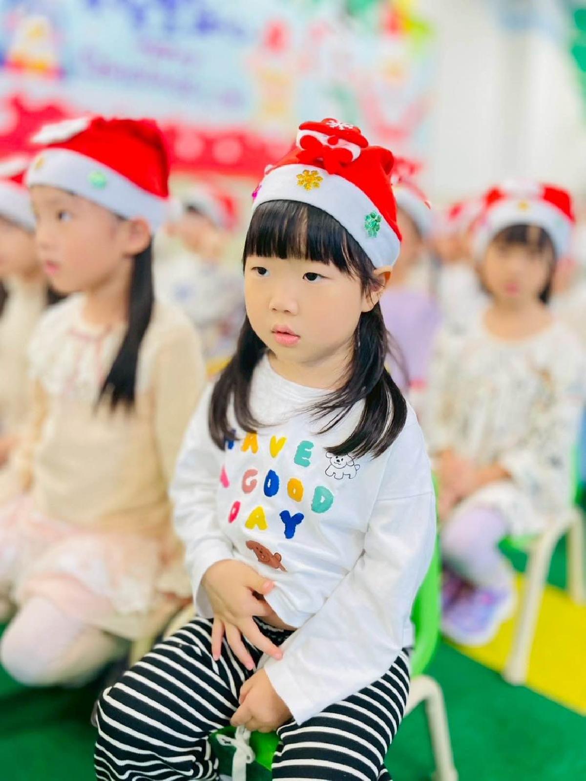 7e03cba2-a599-4ad9-bc75-74967d82df7f