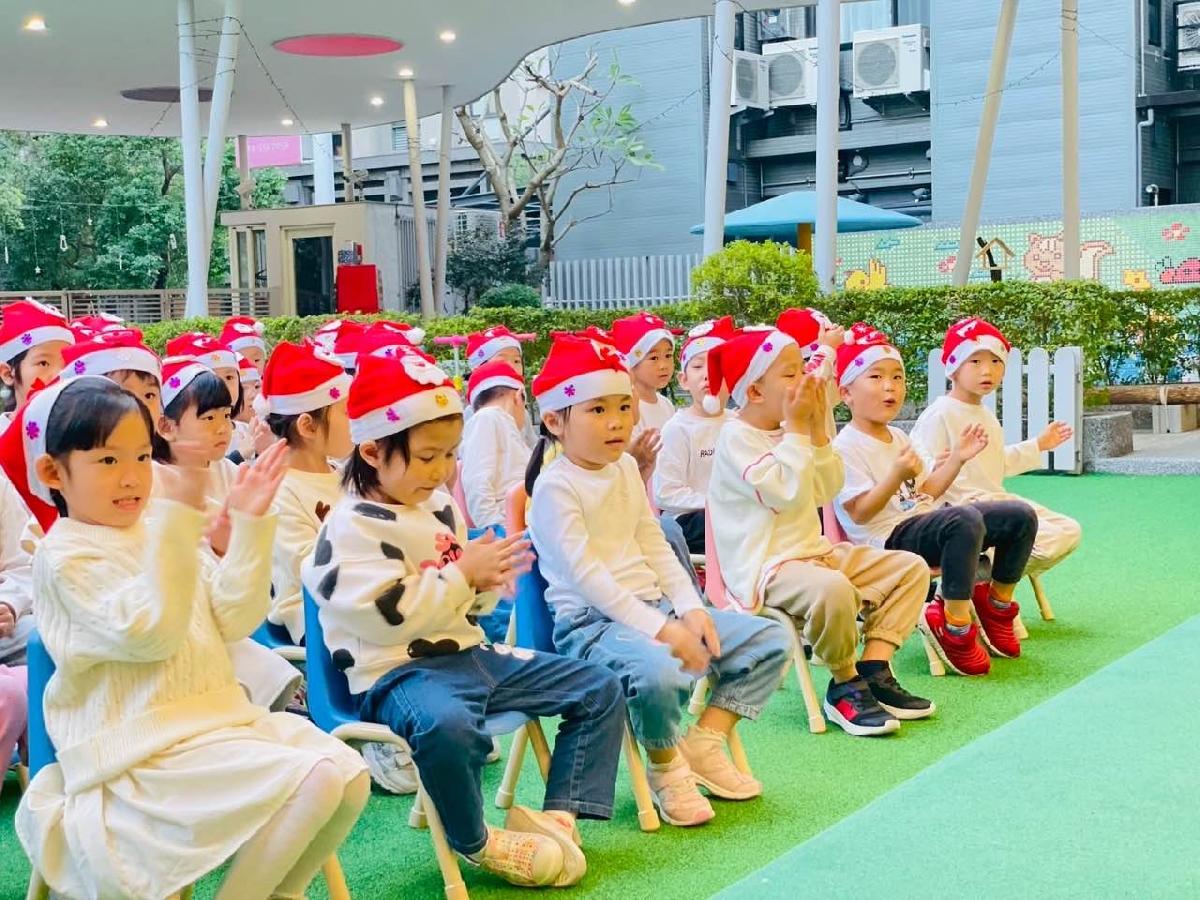 e2b678c6-b8e9-4a2d-98c3-d8dd1ff045d2