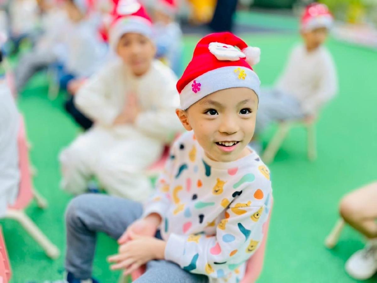 9d4ae442-c867-4764-b366-e8599799055e