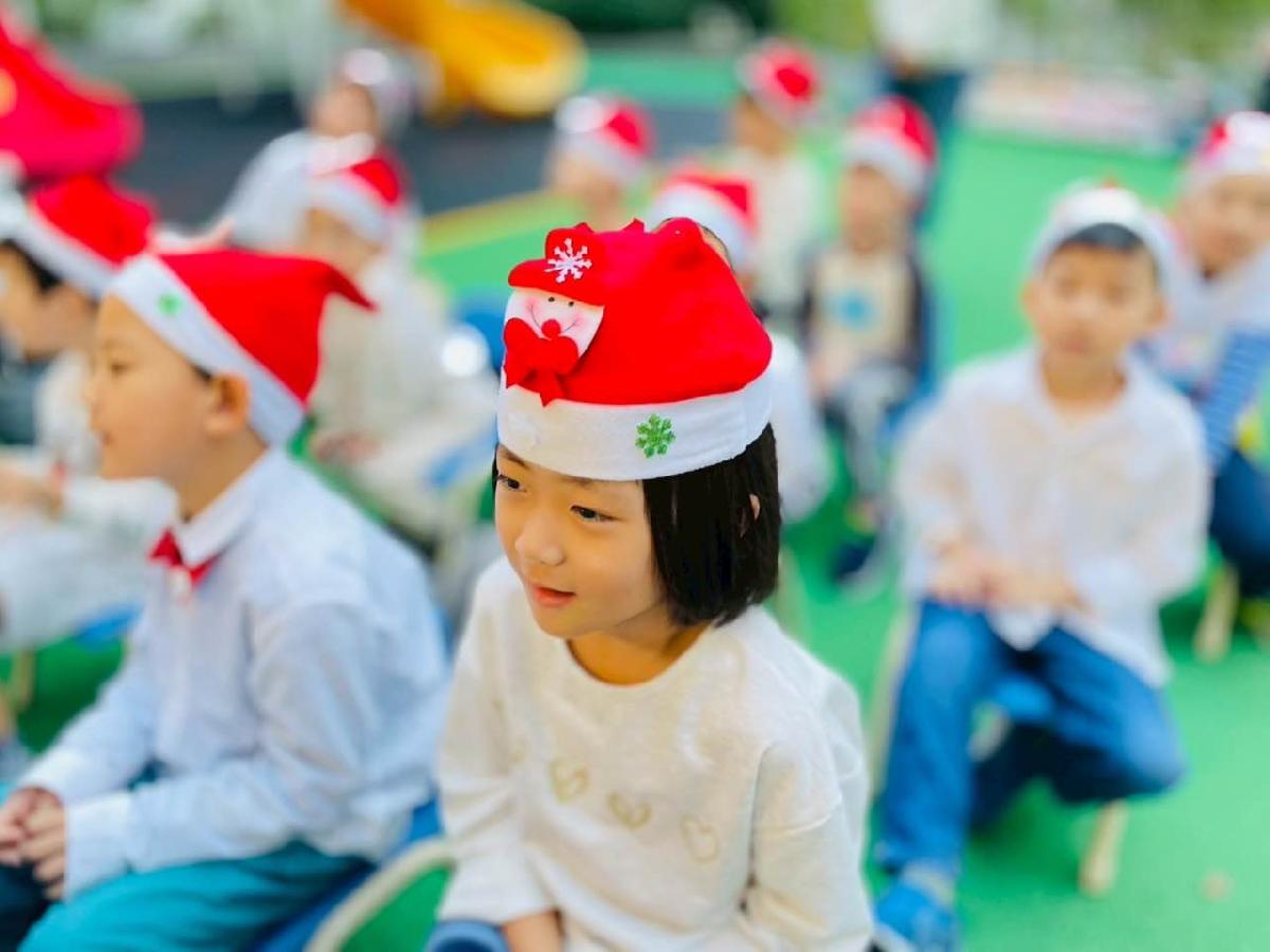 f7411d5c-4e85-4123-b22d-9d3ea344abc0