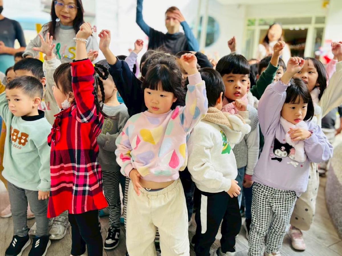 f4b85742-cf44-4c47-bb74-4f9fbe5a5ba8