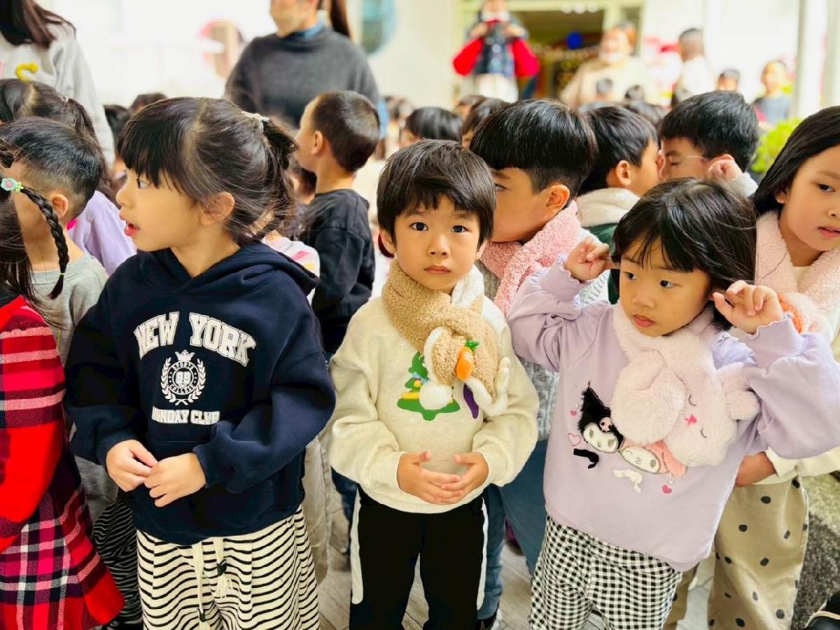 a98a9c67-7a7b-496b-bdc1-14a4e90ccabd