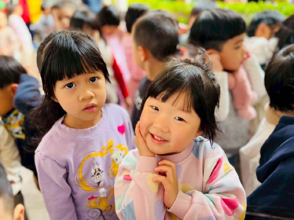 f6788b24-ebcc-4346-bc49-40d1be181db3