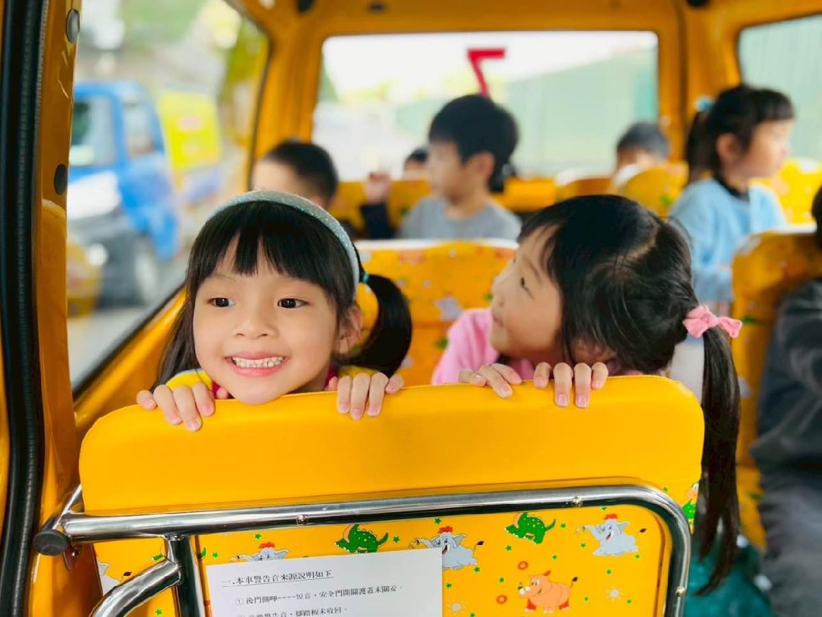 e2005803-e1fc-40bf-8a67-14a31b759751