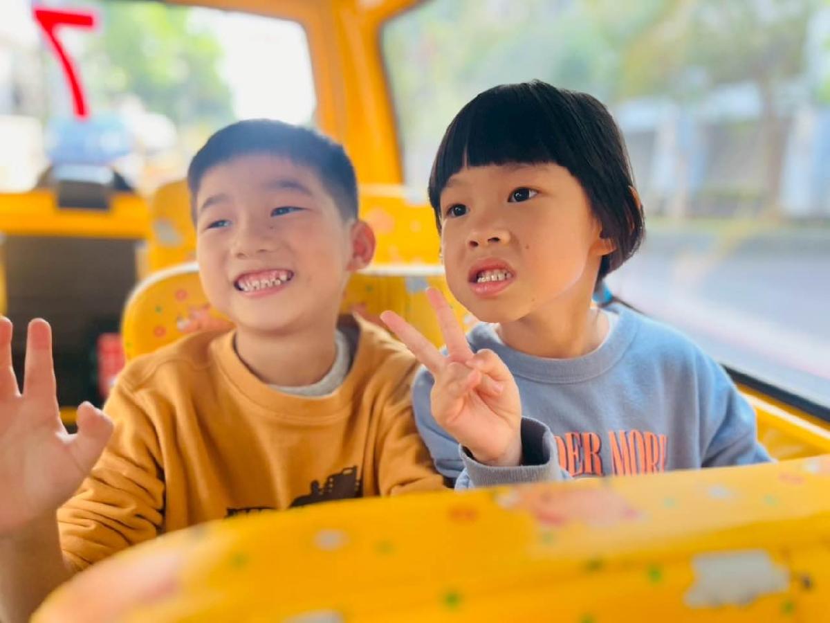 e6c7577f-ed6b-48d3-ac82-27ee1d6853ea