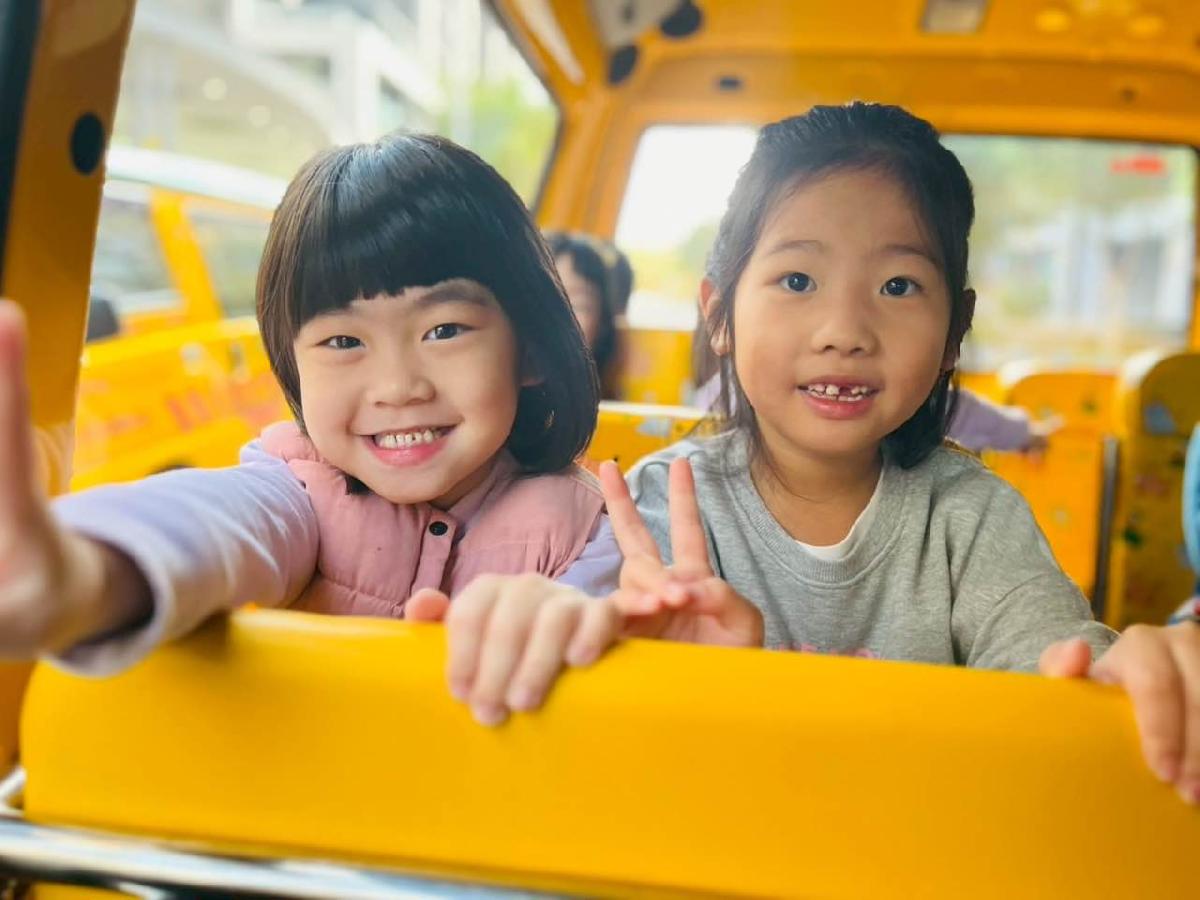 9f053439-a13e-43f5-861b-ebd67f1dc50d