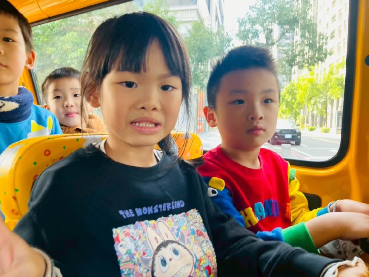 4738b452-bb3d-4e2e-b14b-559115a294e0