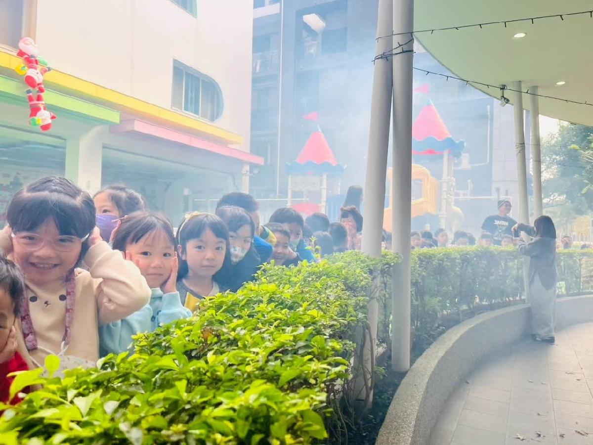 da4b13a5-64bf-42fe-953e-cdf1ffb238b3