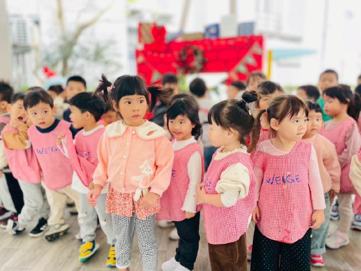 58cfde57-f7c8-4da8-bf30-c0c298c288f0