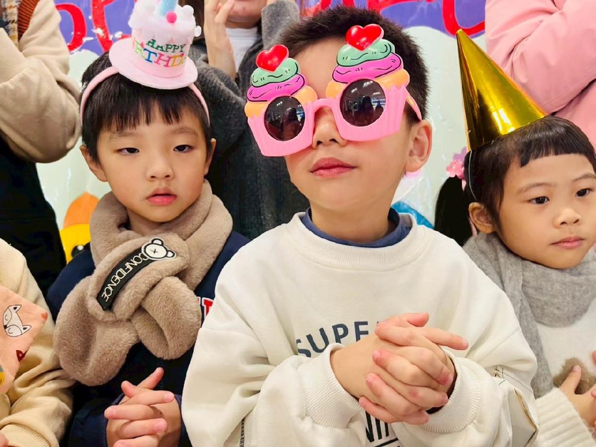 a4b73b54-da6a-4c3f-b9a0-4739e931e666