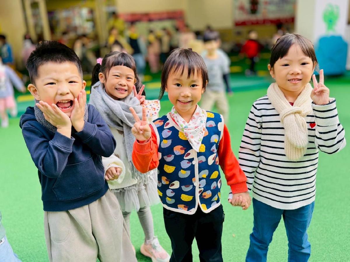 f31c4f6f-ac48-4e9f-937d-3413d2a1da2d