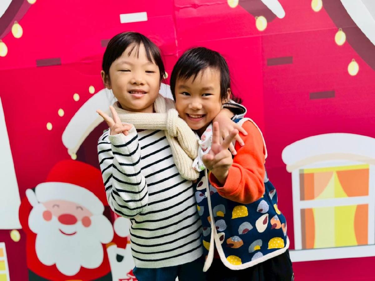 aea92fa9-c9bd-4449-918a-aef77636f58c