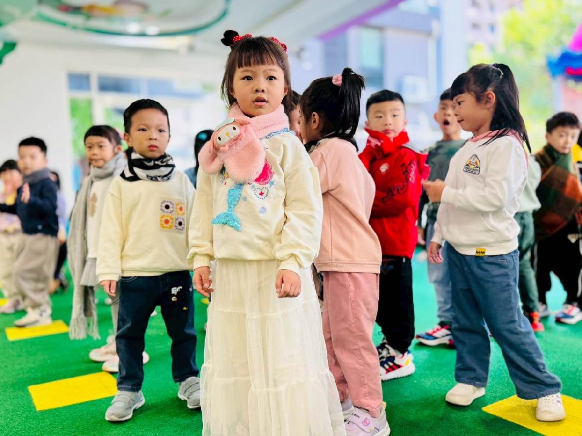 64b0f653-4594-4044-9512-940ad0a51cb4