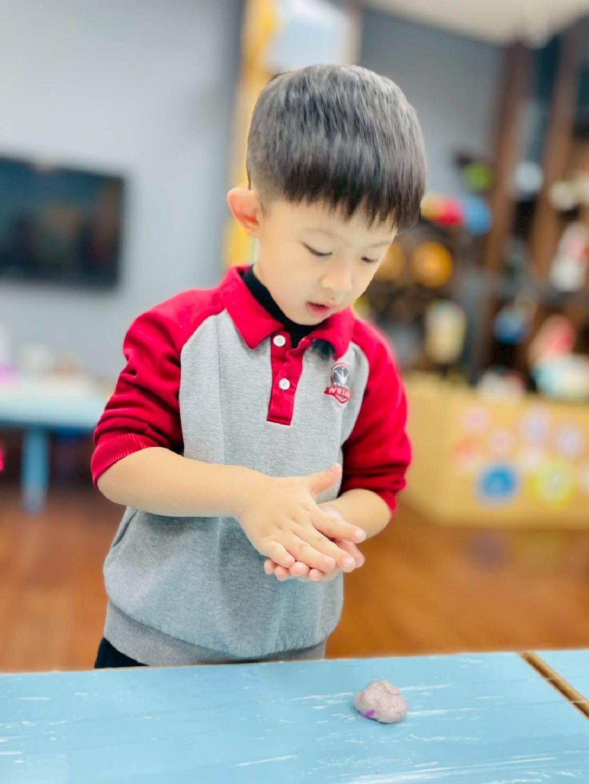 ceca6b10-a850-412f-98a5-2a955c294b3e