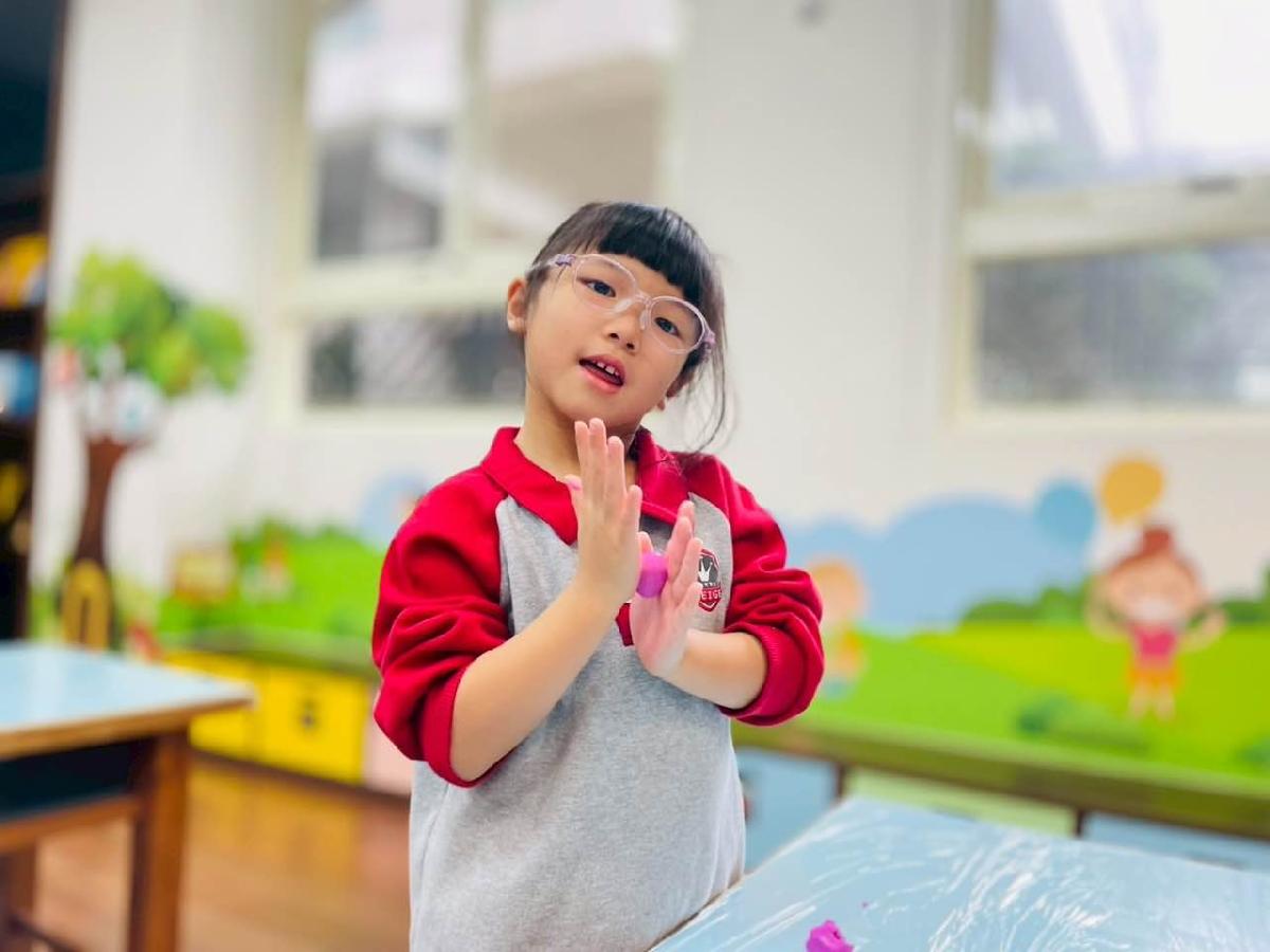 1bdd3a6e-af0a-43bd-a50e-7e06ebd0310a