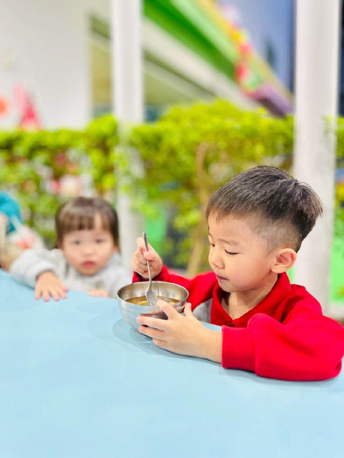 2df292f3-bd7d-44c4-a7f8-bdb1295d85e8