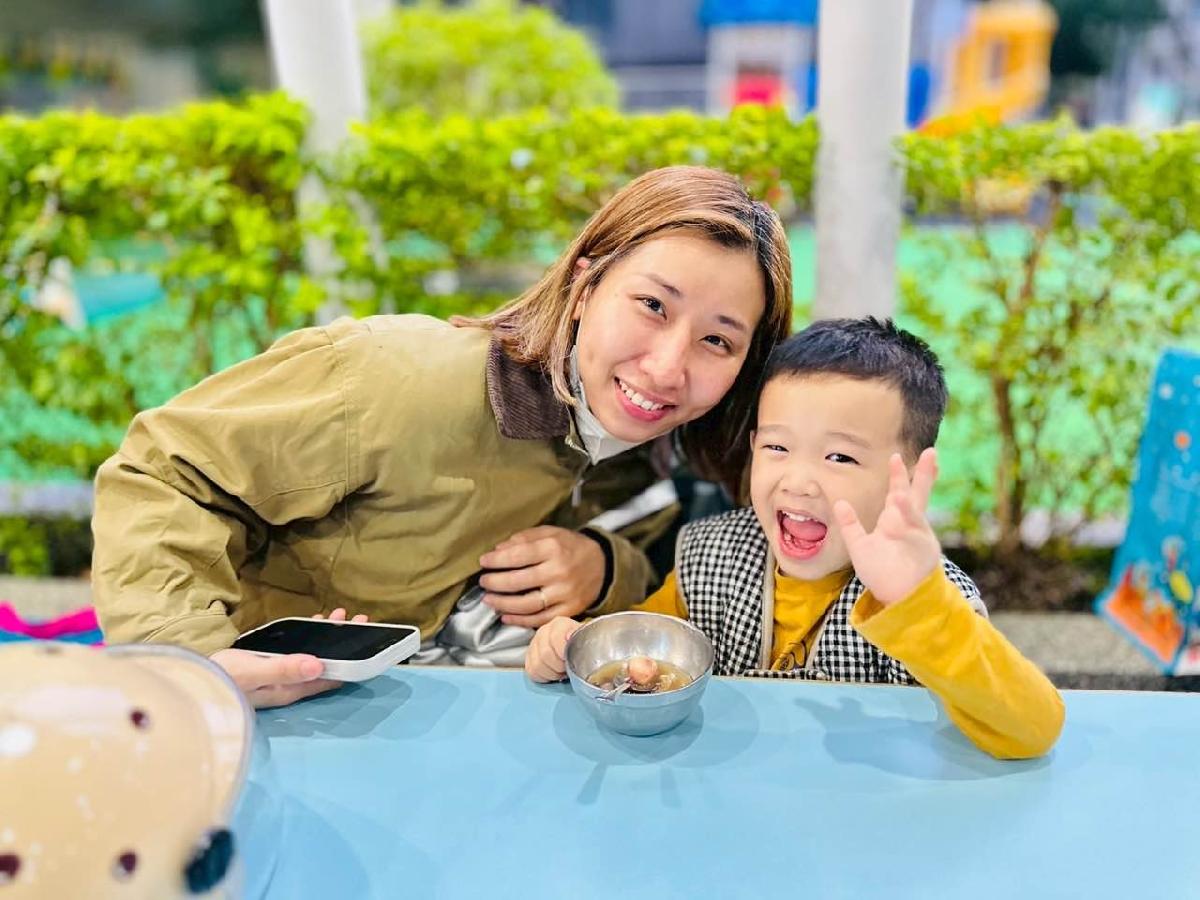 03d23faf-31ae-4db7-a9ac-370a52b3d7c3