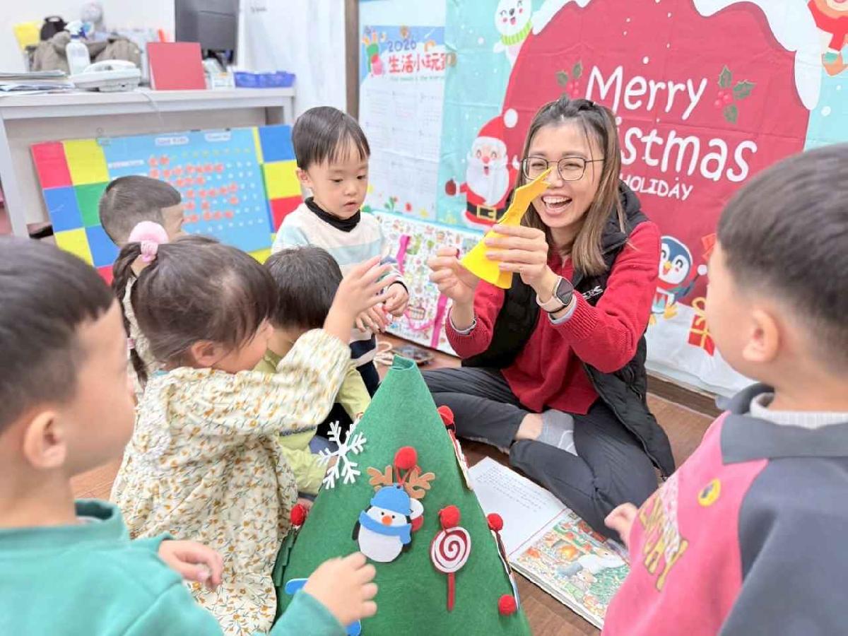 line_album_20251223媽咪說故事_251223_16