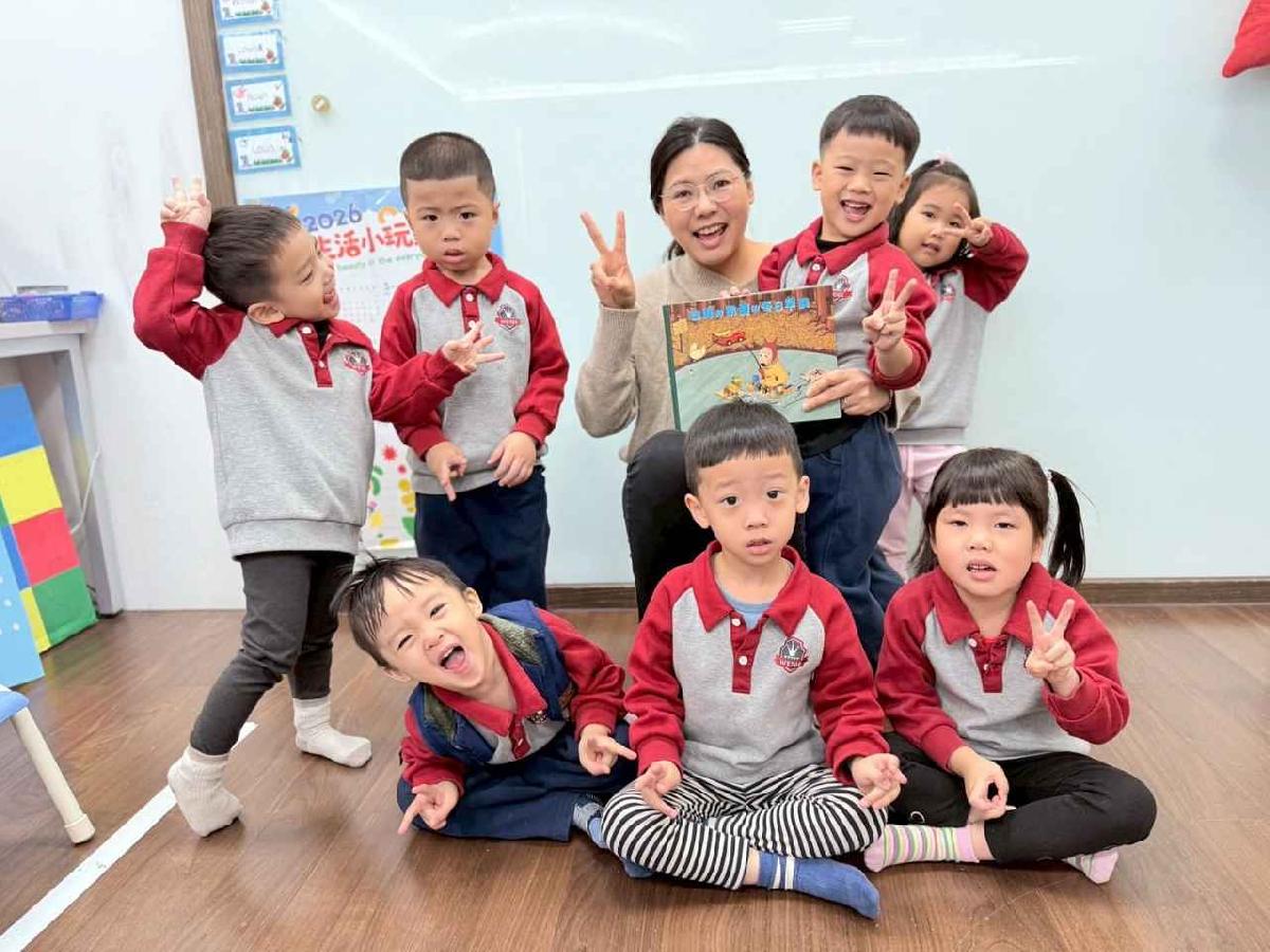 line_album_20251223媽咪說故事_251223_52