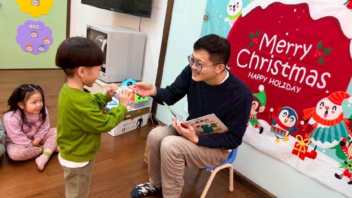 f270b609-f6aa-44cd-a4c3-d340f44d25d7