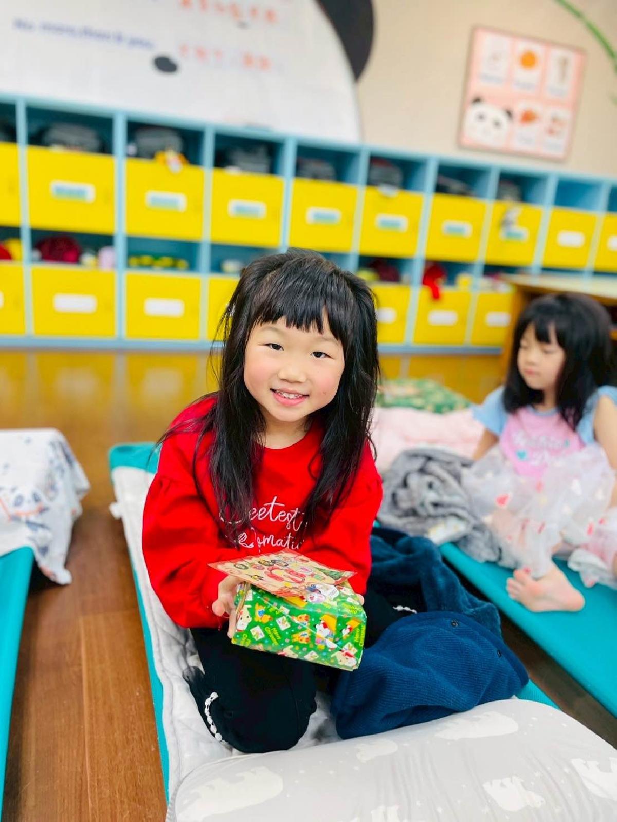 543d7ff8-c410-4176-9aae-7a9800aace1a