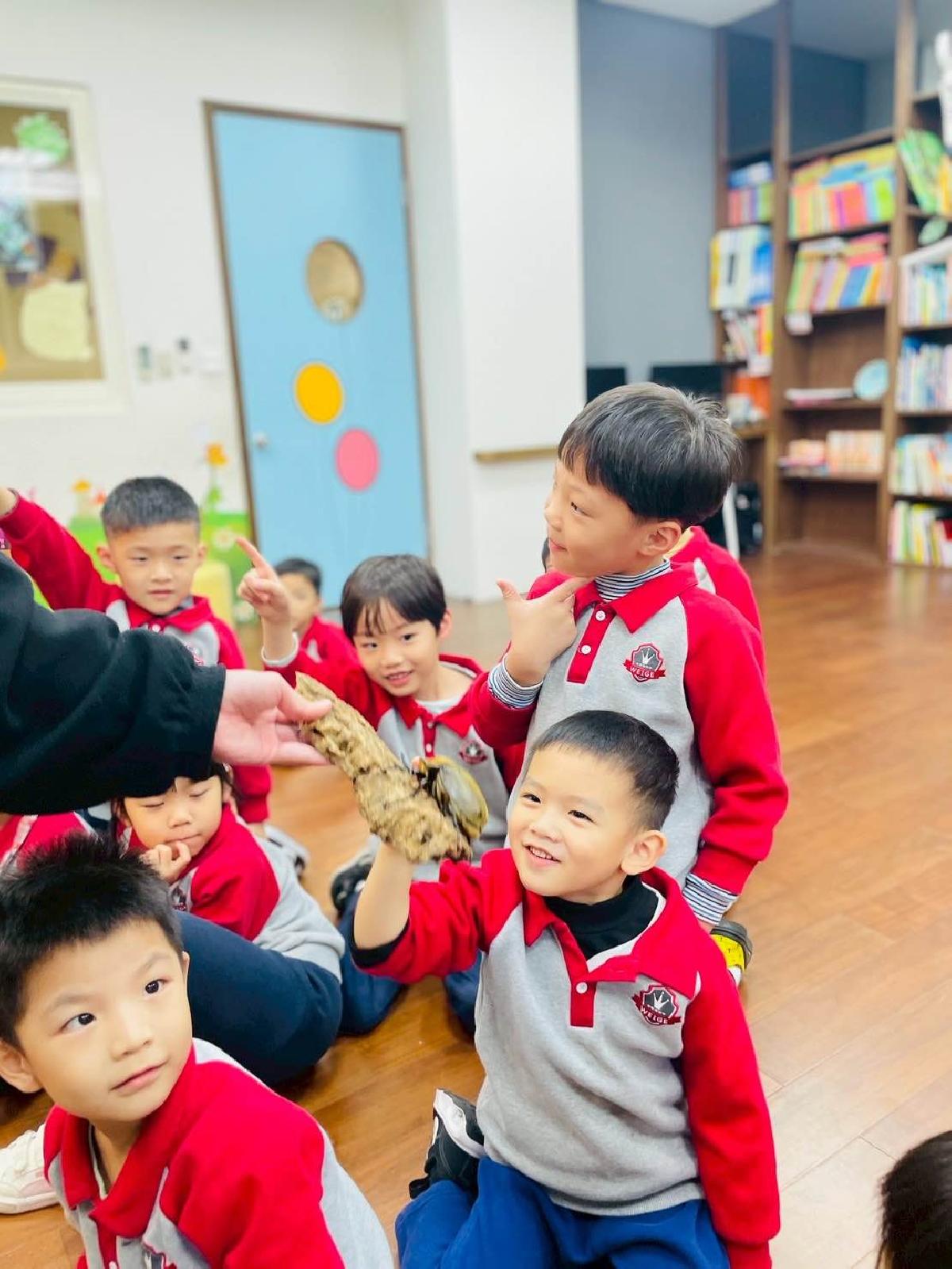 1435087f-546b-44ed-ac72-81268519941d