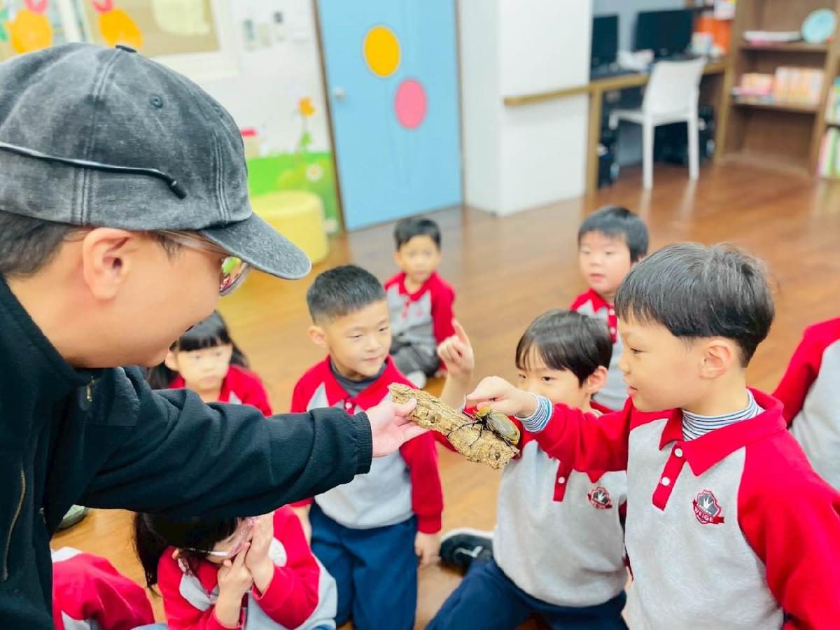 b6bebb0e-ed7b-44e9-8a0c-910bdf576fa2