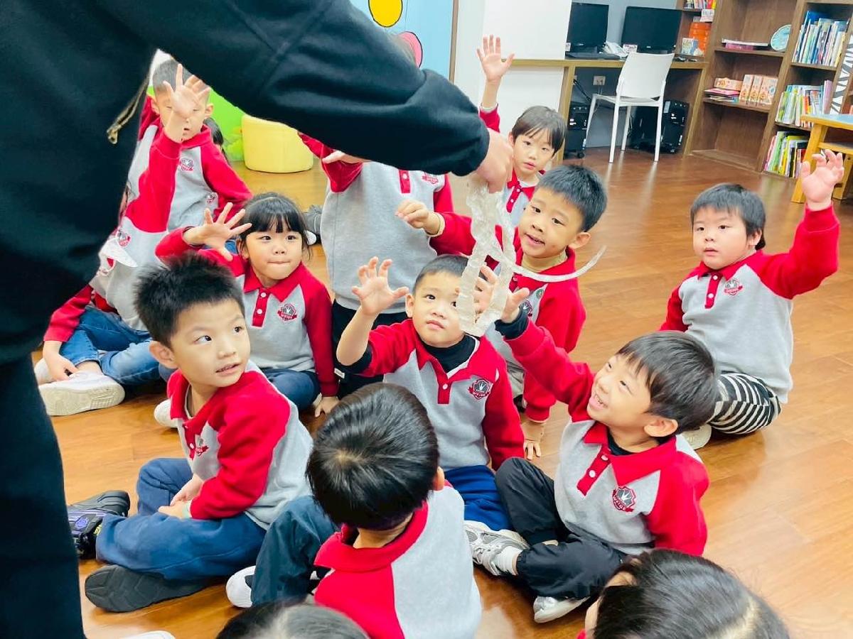 2bdafc48-b918-432d-b5e7-299ecb5f613b