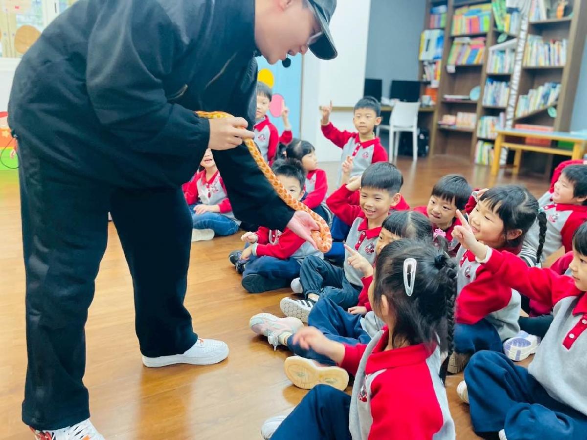 4979a76b-e3b7-4e51-b17d-e34270482824