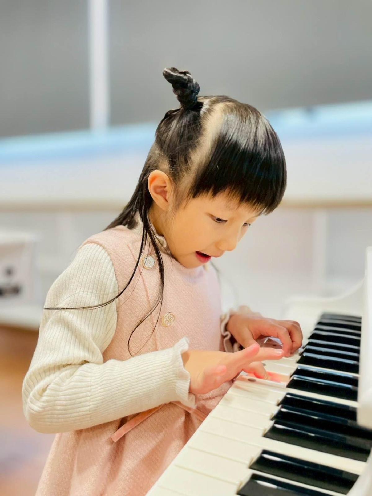 9076ca5c-3afd-405f-8501-d9355aff0372