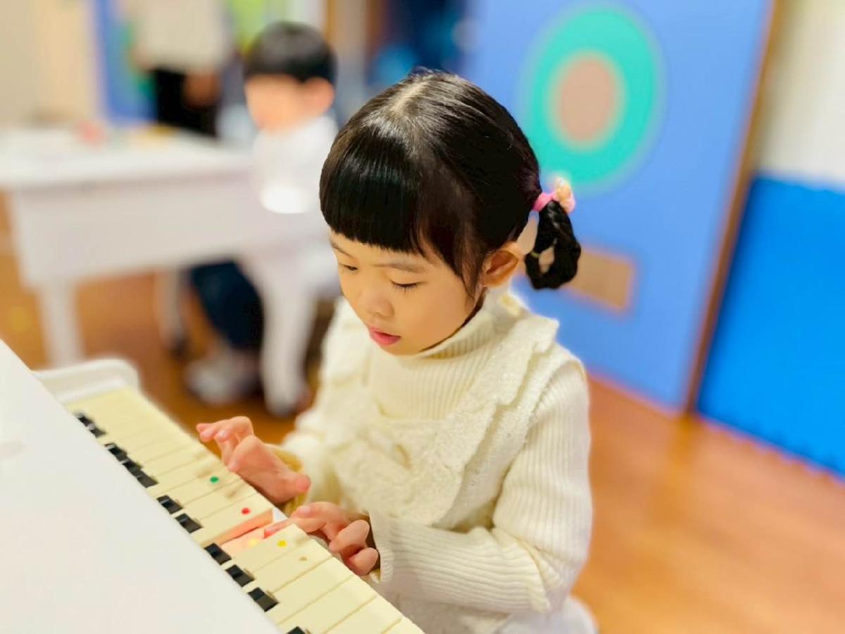 eefb91d8-7ddd-4ae9-898f-cc0135011cc9