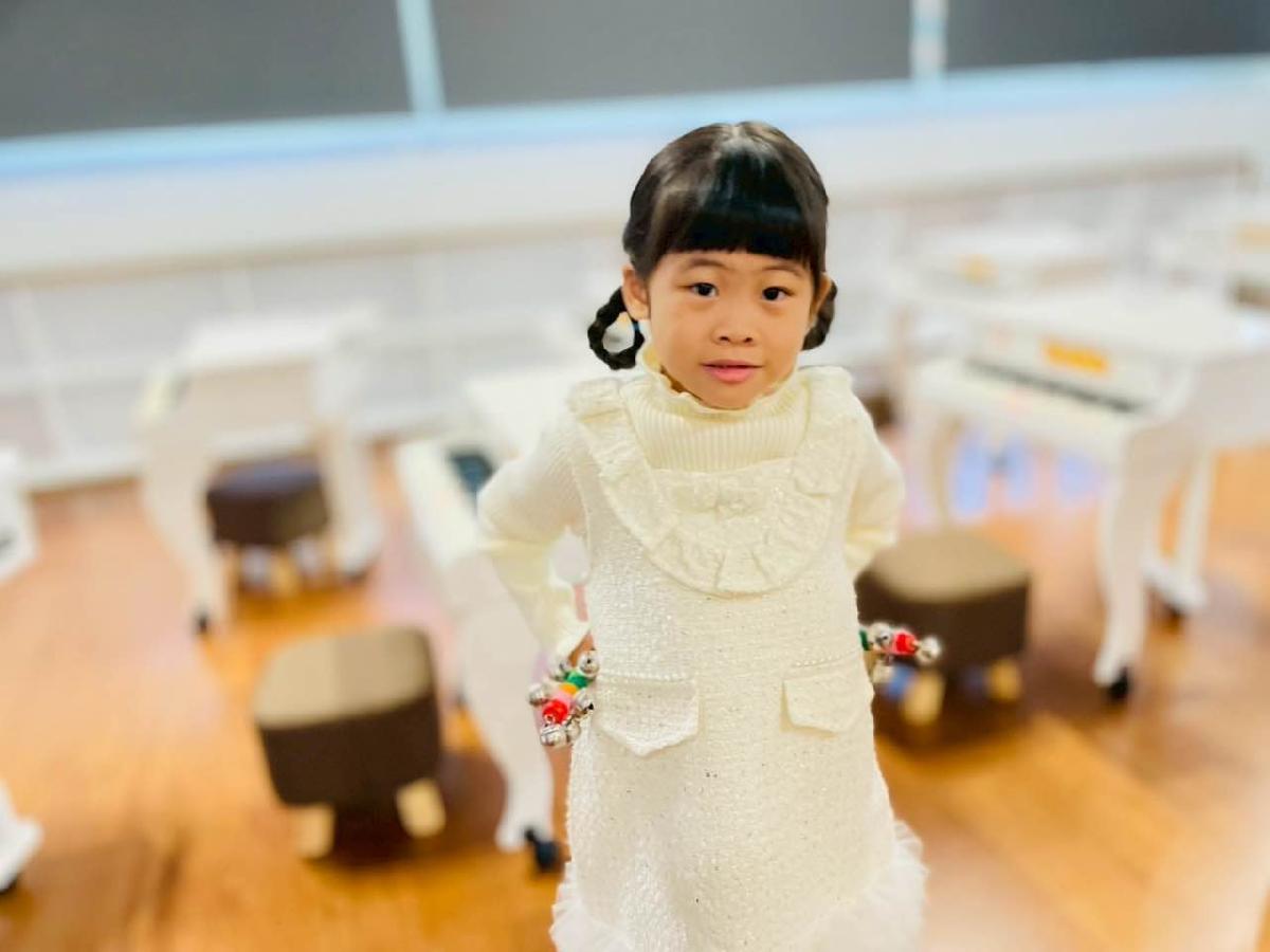 0b73bb48-35e3-40d3-bcc4-d105cd0477ec