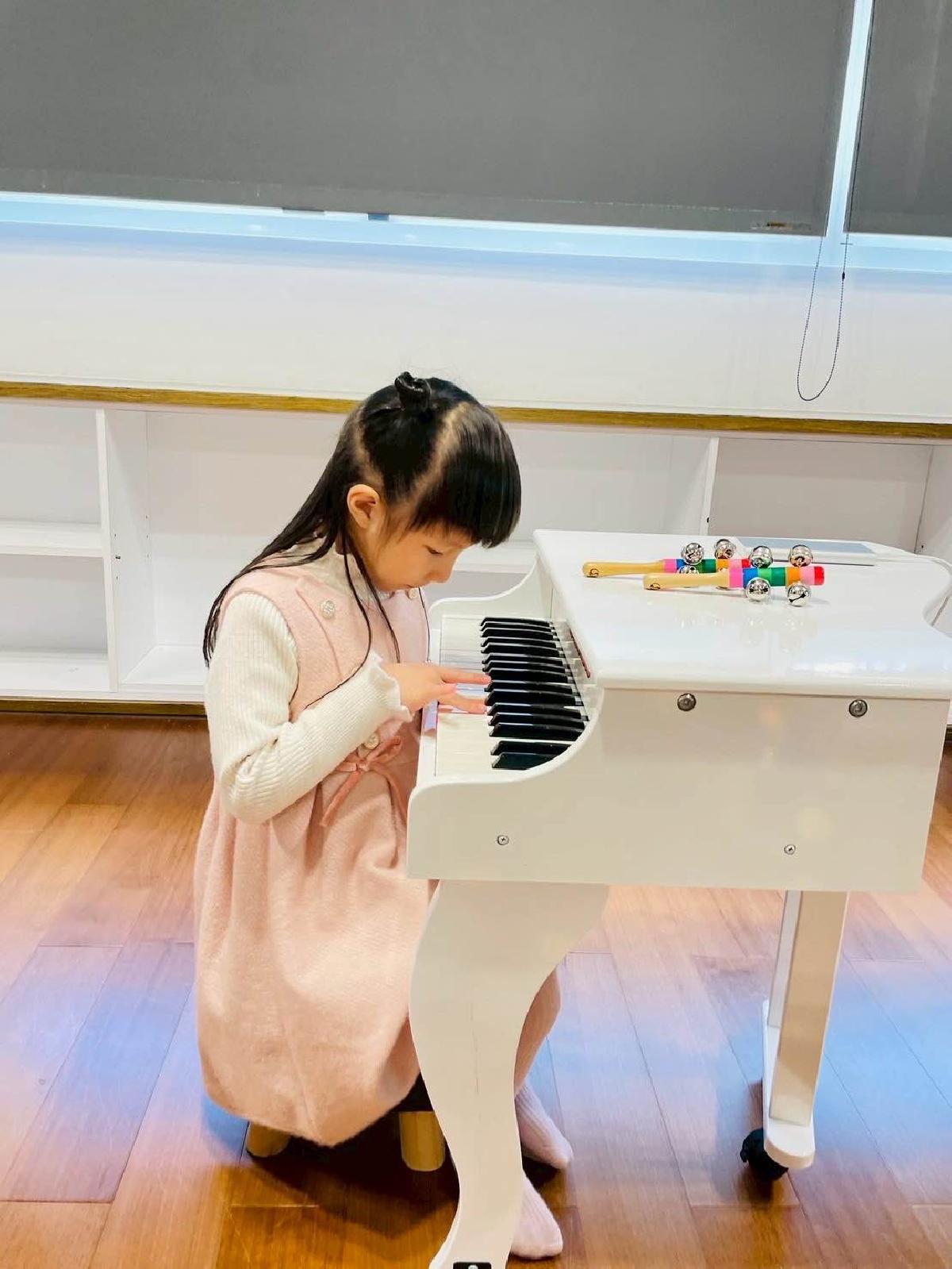 71ae76e5-2861-4d1e-babb-735edb26cb2f