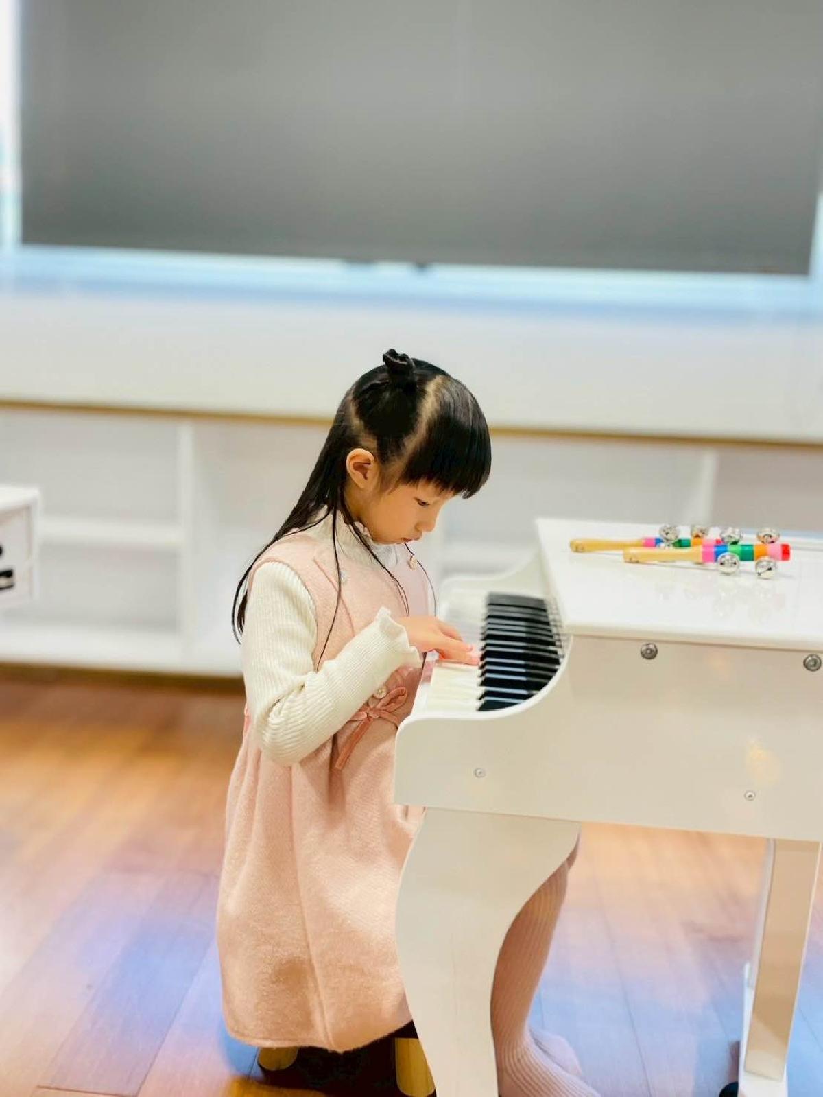 cd762274-2401-49db-995c-5e5e8cbf5b47