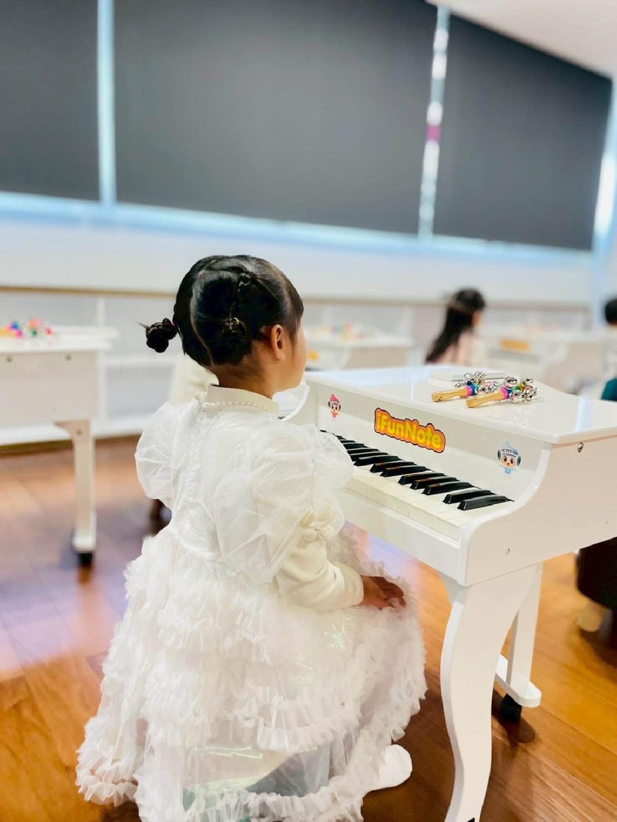 5b3d2712-4fd3-493a-b63c-5c34cddd12c9