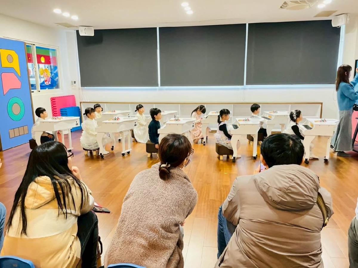 c1af57dd-f805-4ad7-a294-adf19f5eb408