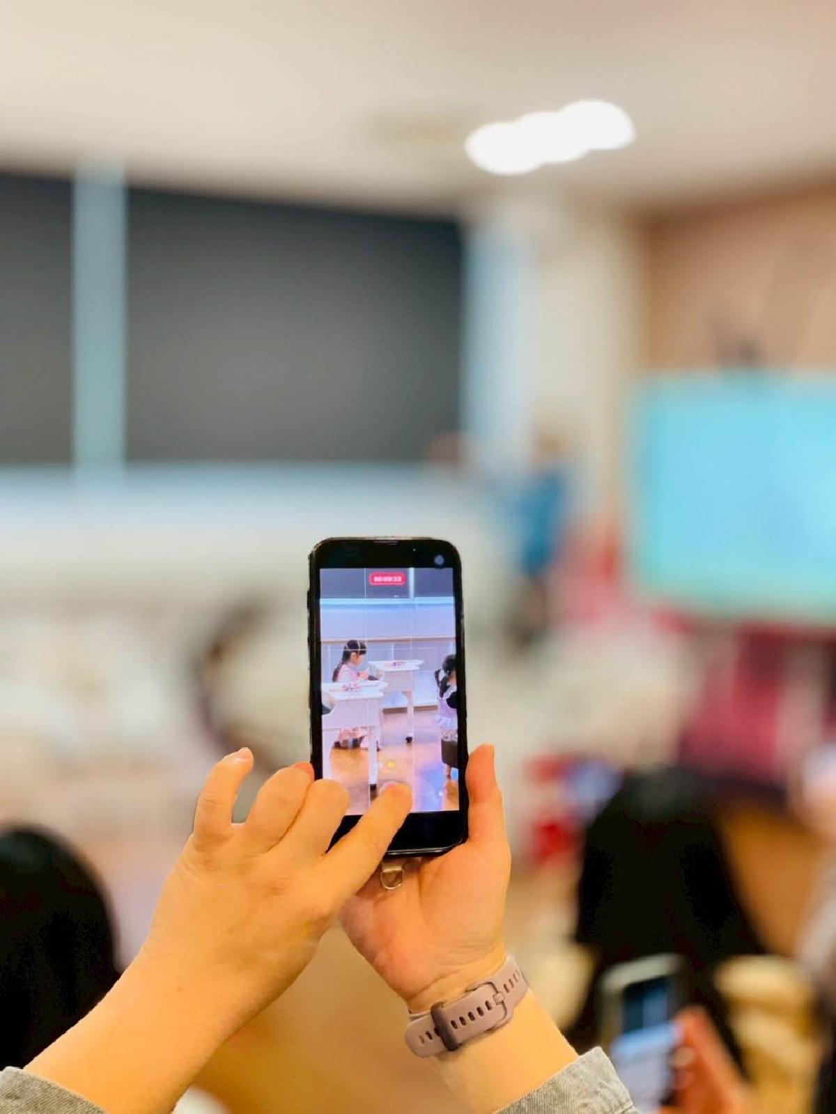 f8a02d12-65a6-41ac-9d48-e6eb7a7ef395