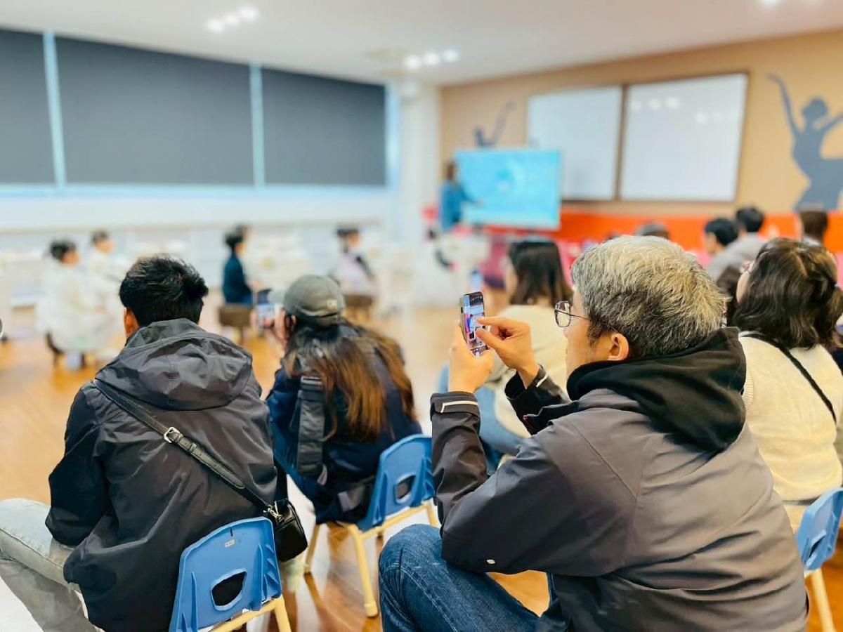 89c9db31-0764-4b23-88cf-12d67f54f2af