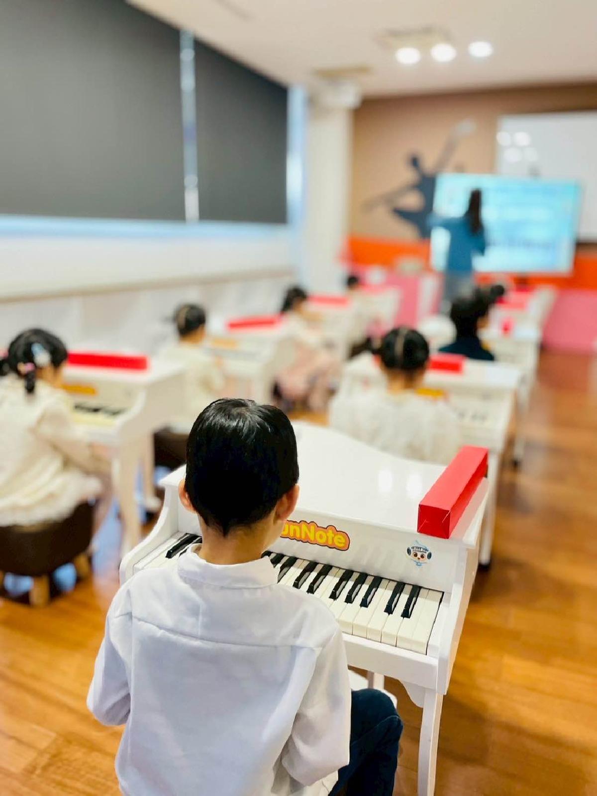 161ff76f-c8b6-4ebd-8bed-9e9b24556d1c