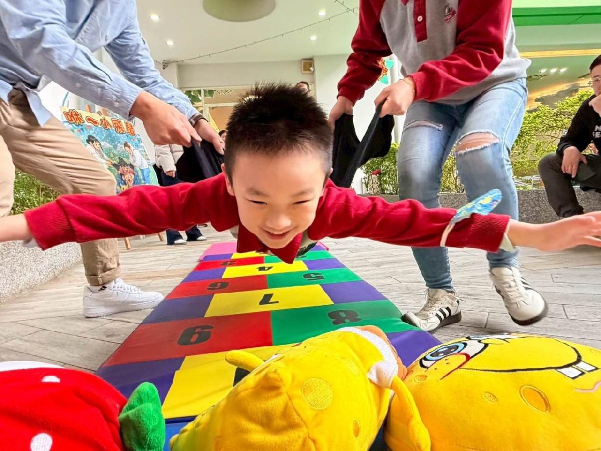 aac9b4a1-64c1-43ce-aea4-8c18a8aafb81