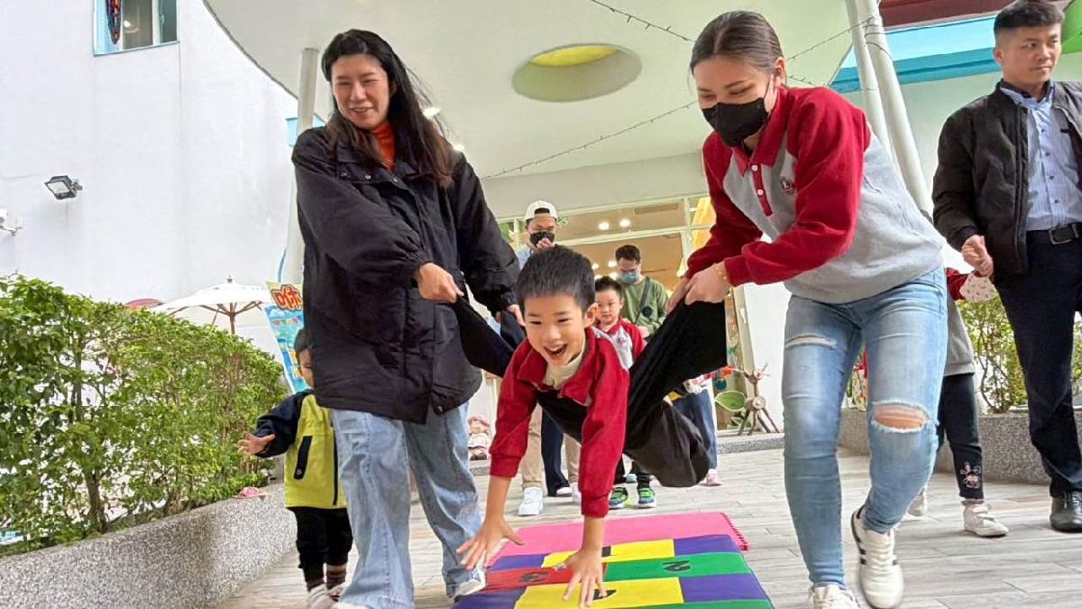 f6a5729b-c783-4ed5-a684-91c5c5943f92