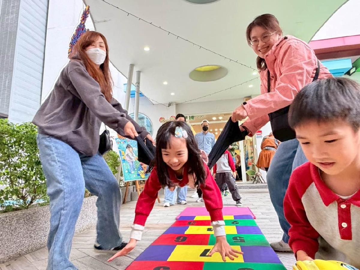 aeaaa4d6-ffa4-404c-b71d-99a58f3c3343