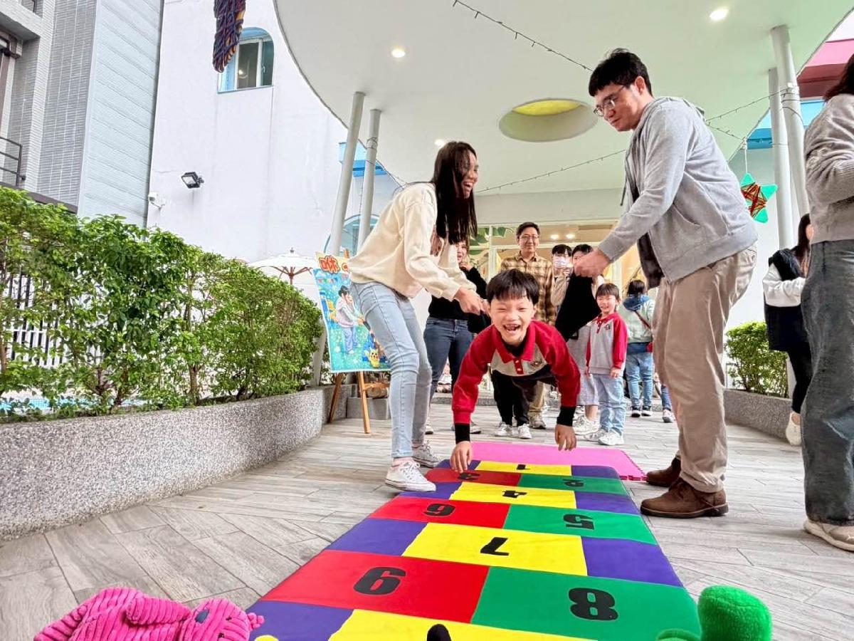 668d4082-f356-4680-be2a-8c16ecfcacf6